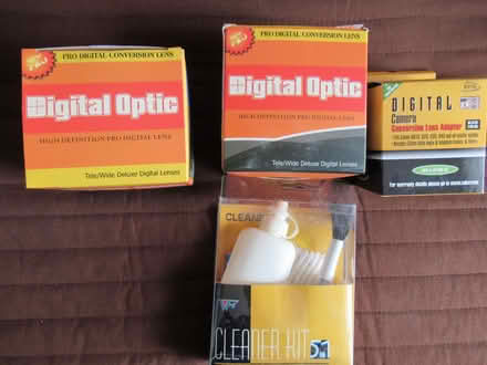Photo of free Digital Camera Lenses (Vale LA1) #1