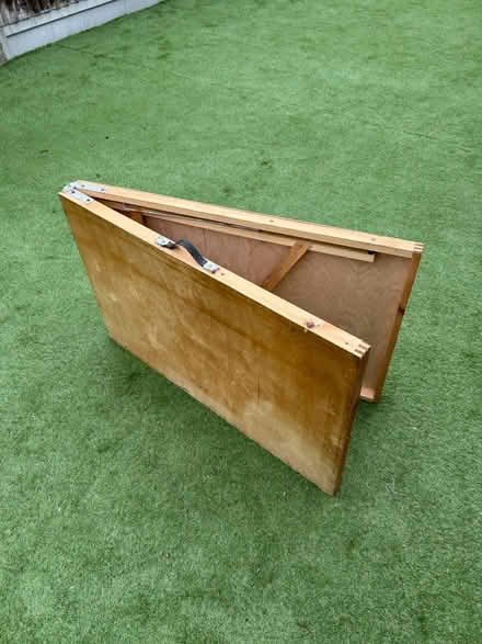 Photo of free Pasting Table (Stanford-le-Hope SS17) #1