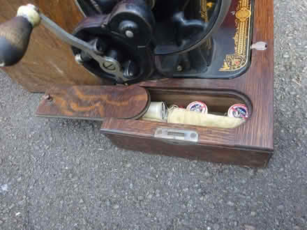 Photo of free Antique Sewing Machine. (Royal Wootton Bassett SN4) #2
