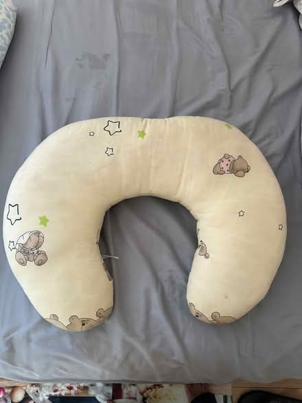 Photo of free Breastfeeding pillow (Harrow Ha2) #4