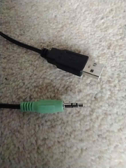 Photo of free Computer speakers (Endmoor LA8) #2