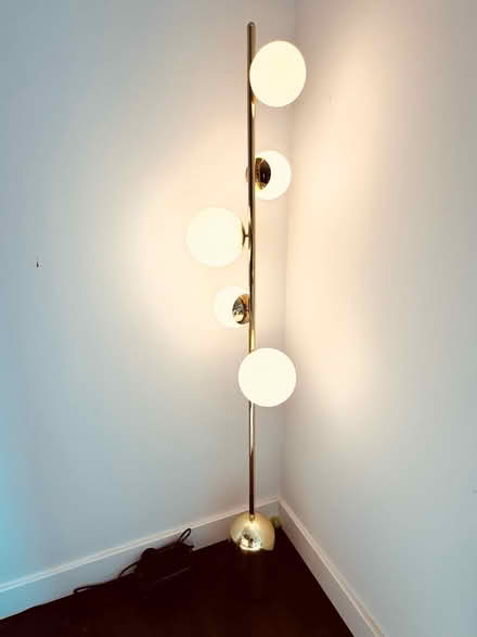 Photo of free Floor Lamp (Upper West Side) #1