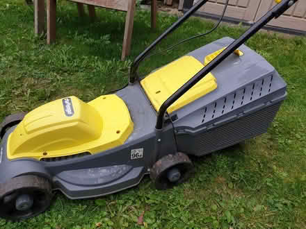 Photo of free Electric lawnmower (Ickleford. SG5) #2