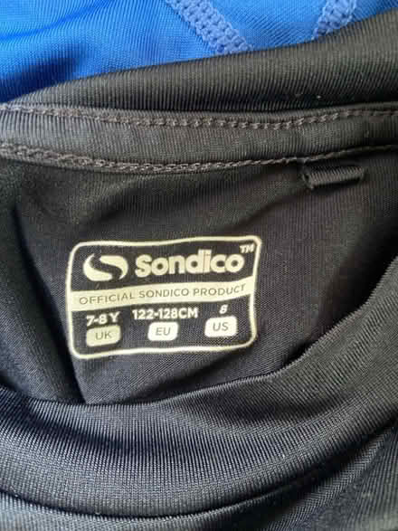Photo of free 2 x Sondico Base layers/ under shirts age 7-8 (Amersham Common HP7) #2