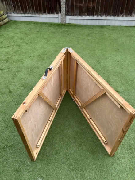 Photo of free Pasting Table (Stanford-le-Hope SS17) #2