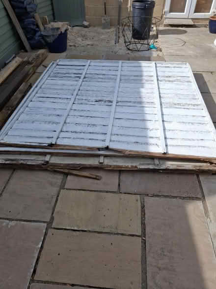 Photo of free Five 6' x 6' Used Fence Panels (Collier Row RM5) #1