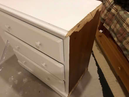 Photo of free Small dresser (Blue Mountain) #2