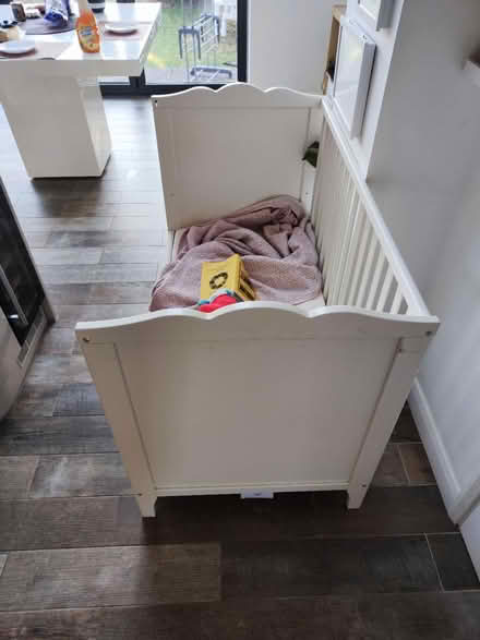 Photo of free Cot + mattress for toddlers (Maidenhead SL6) #2