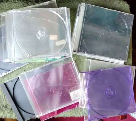 Photo of free Many CD library/jewel cases - used (West Marina TN38) #1