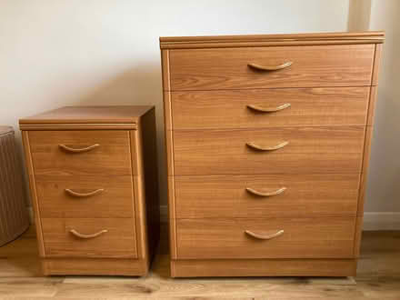 Photo of free Chest of drawers and bedside drawers (Kennington OX1) #1