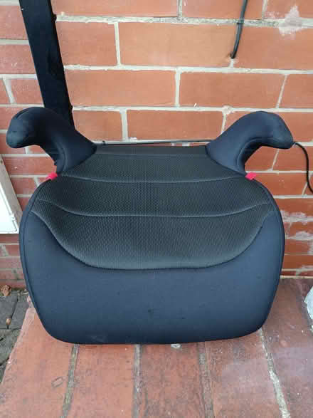Photo of free Child booster seat (Cheadle Hulme SK8) #3