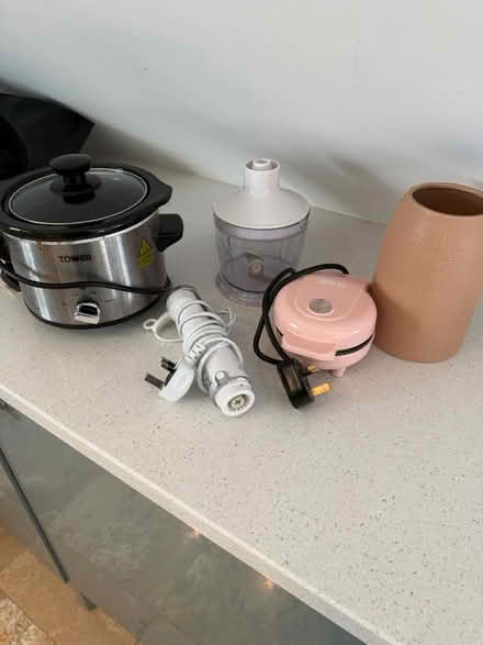 Photo of free Kitchen supplies (Chiswick W4) #1
