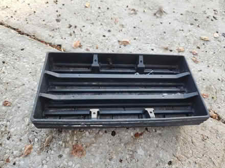 Photo of free 7 planting trays (Palm Harbor 34683 CR1 Tpa Rd) #1
