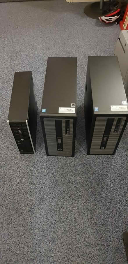 Photo of free 4 X HP Monitors and 3 PC carcasses (Westminster SW1P) #1