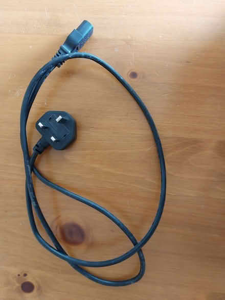 Photo of free 24-port Gigabit Switch (Handbridge CH4) #3