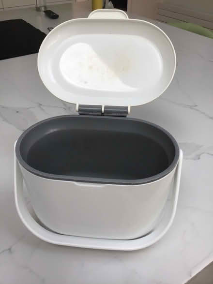 Photo of free Addis food waste/kitchen bin (South Ferring BN12) #2