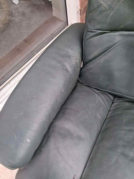 Photo of free Green Leather Reclining Stressless chair (South Wootton PE30) #1