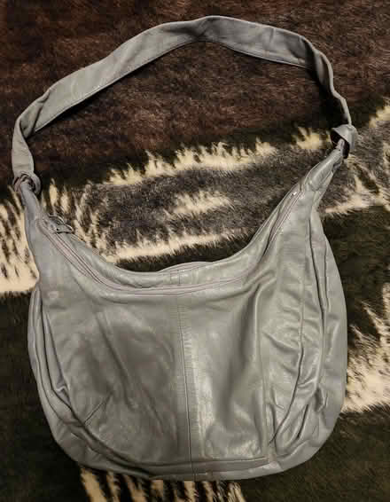 Photo of free Purse #2 (Wellington Village) #1