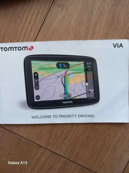 Photo of free Sat nav. (Slough central SL1) #1