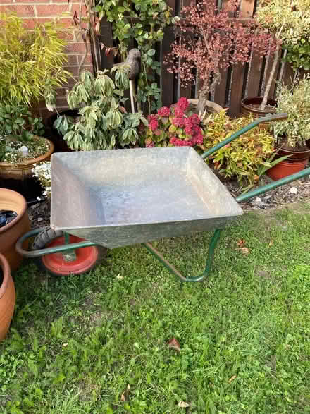 Photo of free Wheelbarrow (Sidcup/NewEltham) #1