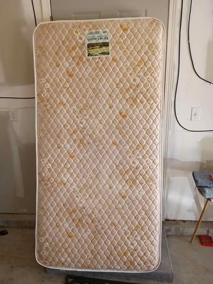 Photo of free Single bed (Monroe, WA) #1