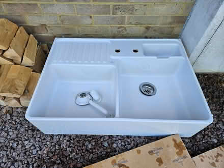 Photo of free Villeroy Boch Butler sink (Wokingham) #4