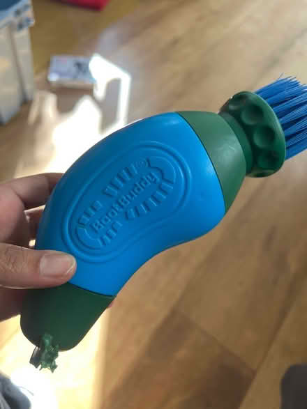 Photo of free Boot cleaner (CR2) #1