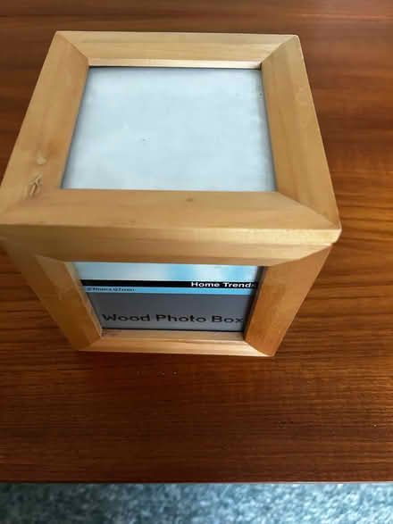 Photo of free Photo box. Space to display5 photos. Light beech. Hinged lid (Chesham HP5) #4