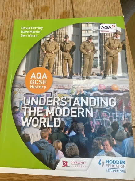 Photo of free aqa gcse history book (Kempshott RG22) #1