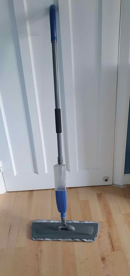 Photo of free Spray Mop (GU2 Stoughton) #1