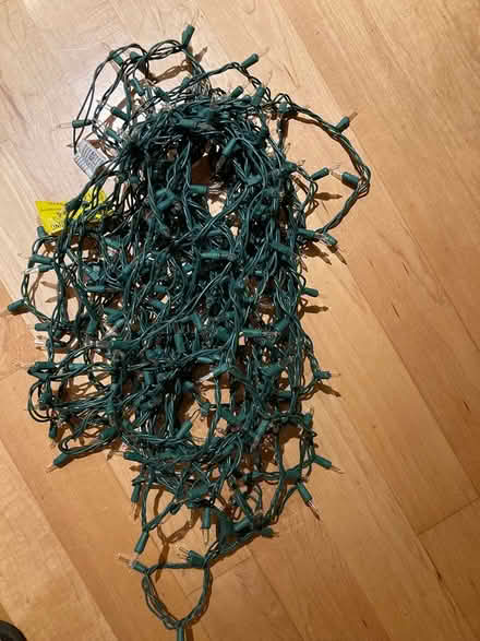 Photo of free Christmas balls and white lights (Hastings on Hudson) #2