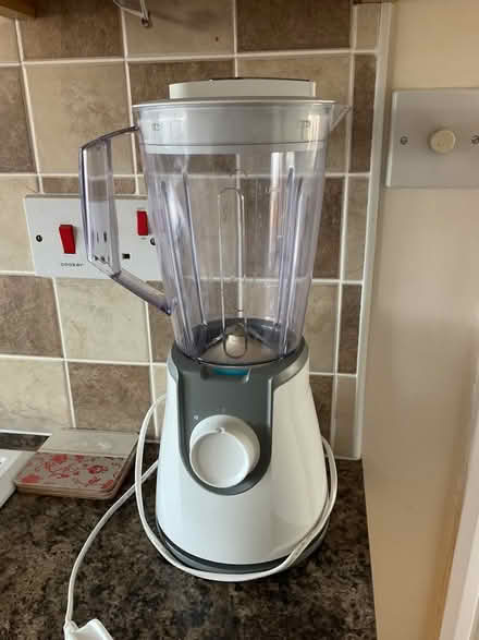 Photo of free Electric blender (Findern DE65) #1