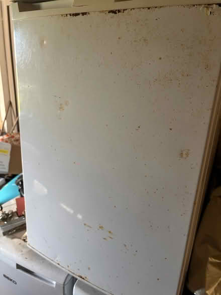Photo of free Beko Fridge (SK17 Buxton) #1