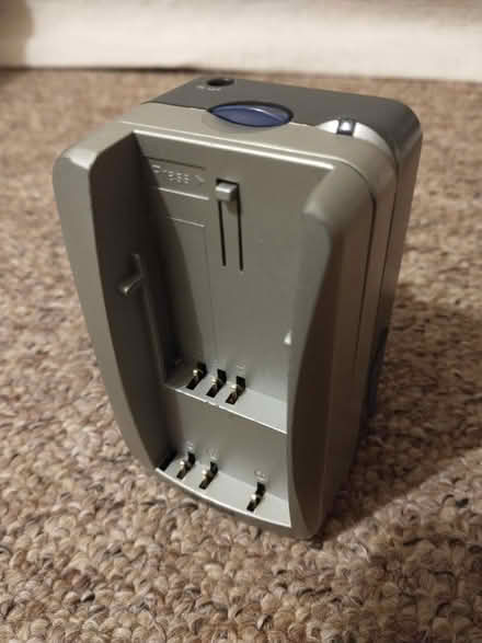 Photo of free Charger for camera battery (Chesterton CB4) #1