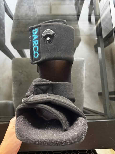 Photo of free Darco Medical boot/ must go now (SW11) #3