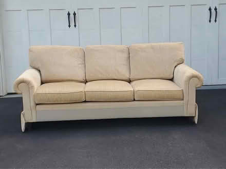 Photo of free Henredon Couch, yellow/gold (East Northport, NY) #1