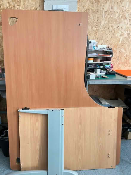 Photo of free LARGE DESK / L shape (Blacklands TN34) #1
