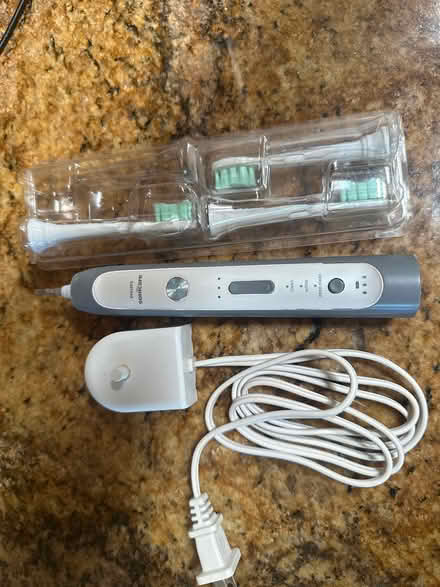 Photo of free Sonicare Toothbrush (Northeast Tucson/Tanque Verde) #1