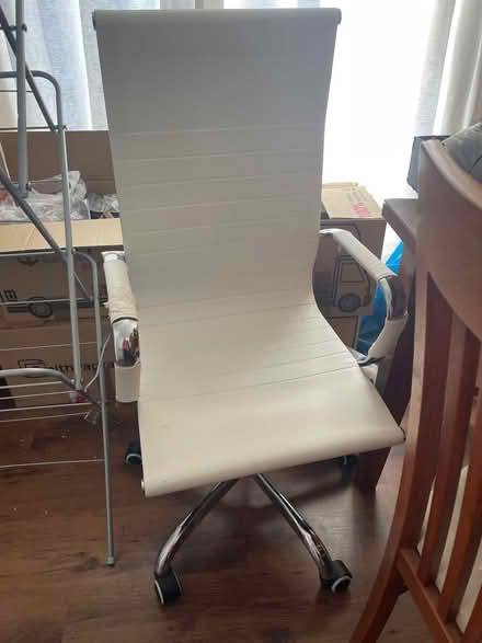 Photo of free office chair (BR6) #1