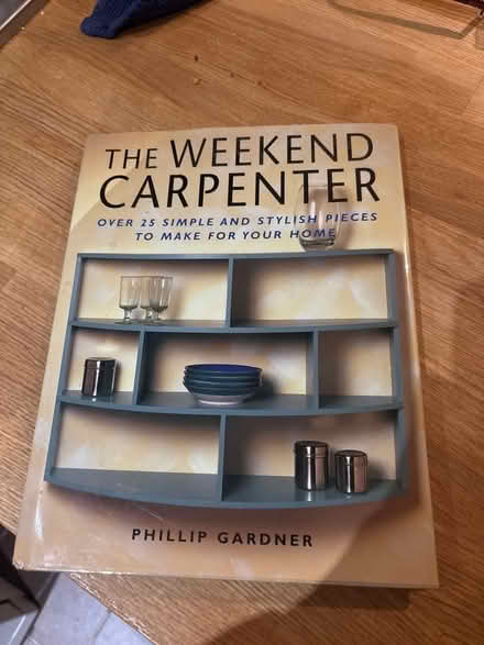 Photo of free Book: the weekend carpenter (Lawley TF4) #1