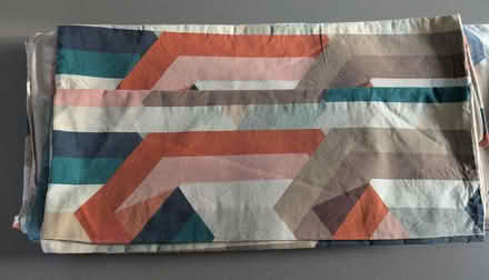 Photo of free King quilt cover and white king fitted sheet (Overslade CV22) #1