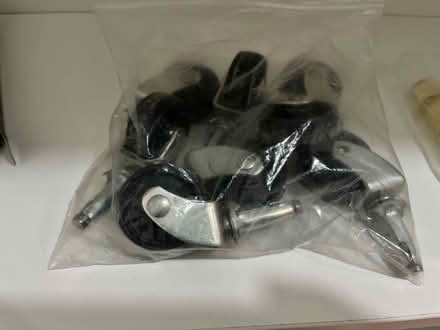 Photo of free Wheels (Heston) #1