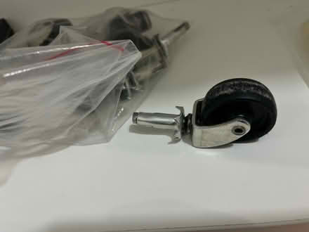 Photo of free Wheels (Heston) #2