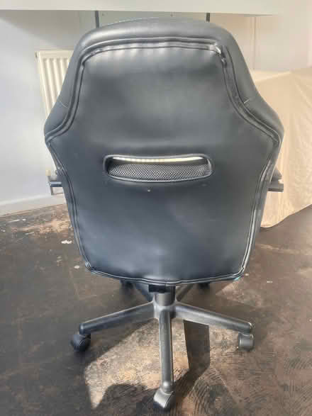 Photo of free Blue and black gaming chair (Bilton, CV22) #2