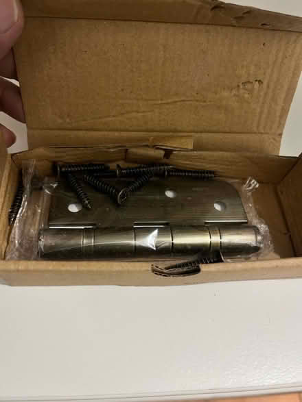 Photo of free Variety of hinges (Heston) #3