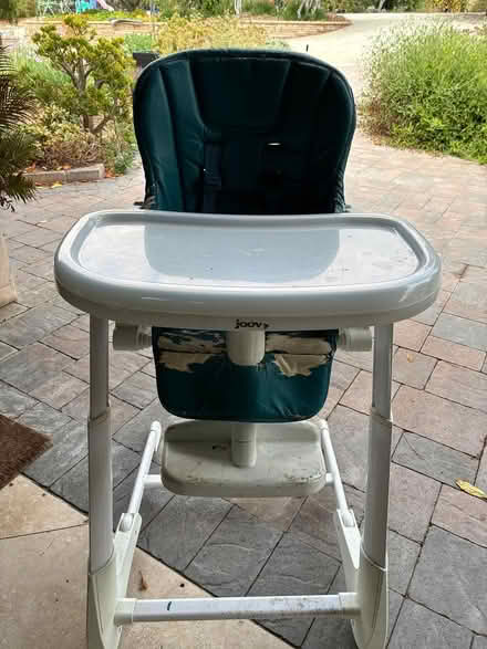 Photo of free baby high chair (La Habra Heights - east side) #1
