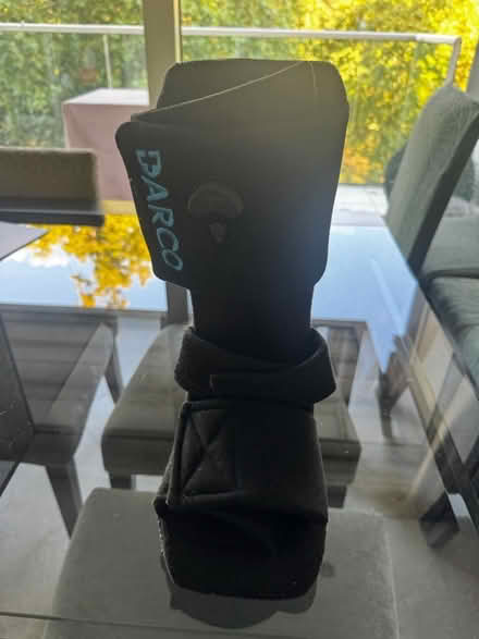 Photo of free Darco Medical boot/ must go now (SW11) #1