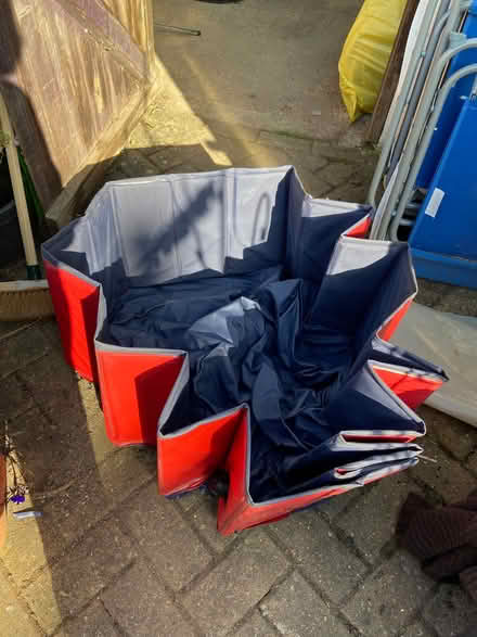 Photo of free Pool (Stanford-Le-Hope SS17) #1