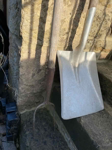 Photo of free Shovel & Pitchfork (Youlgreave DE45) #2