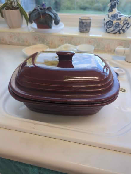 Photo of free Stoneware cook pot. (Shippon OX13) #1